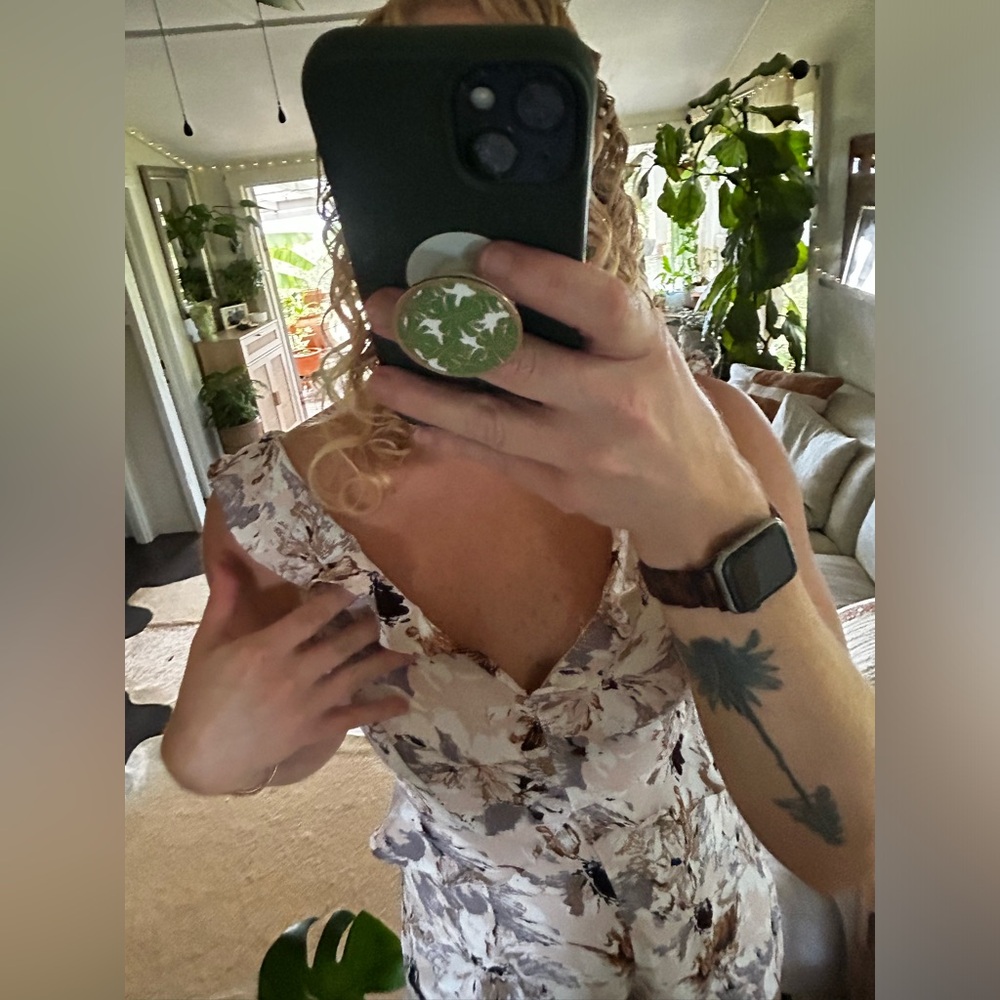 Pretty Floral Romper - Picture 8 of 13